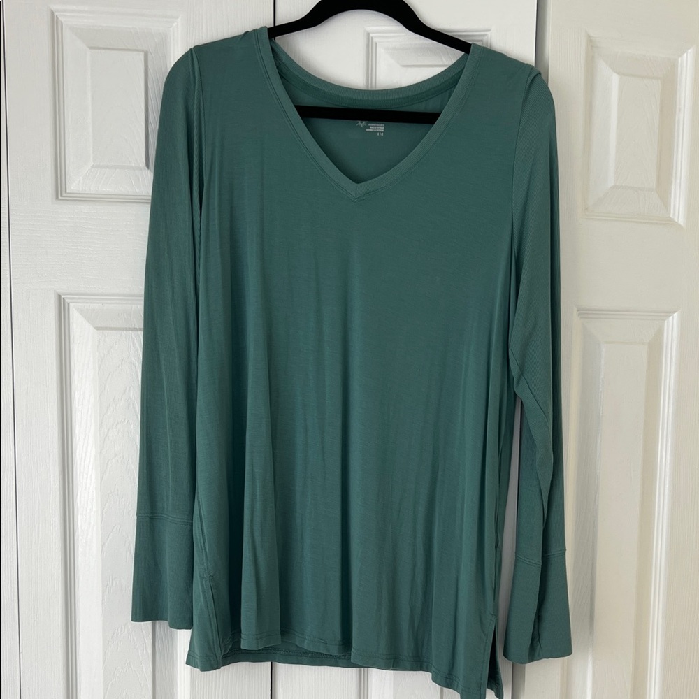 Aerie Offline Long Sleeve